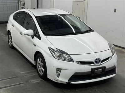 Toyota PRIUS PHV