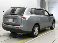 Mitsubishi OUTLANDER лот № 30249 оценка 3.5  с аукциона в Японии 1
