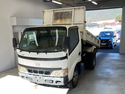 Hino DUTRO  с аукциона в Японии