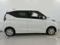 Nissan DAYZ лот № 3065 оценка R  с аукциона в Японии 2