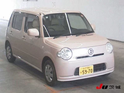 Daihatsu MIRA