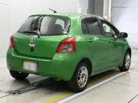 Toyota VITZ лот № 30288 оценка 3  с аукциона в Японии 1