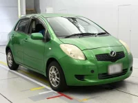 Toyota VITZ лот № 30288 оценка 3  с аукциона в Японии 4