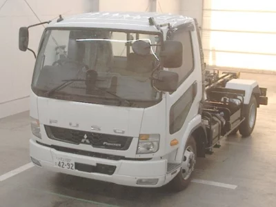 Mitsubishi FUSO FIGHTER