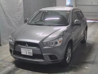 Mitsubishi RVR