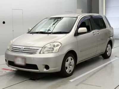 Toyota RAUM