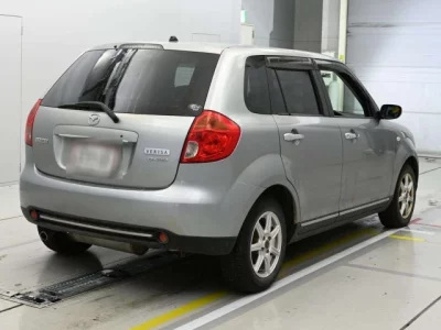 Mazda VERISA