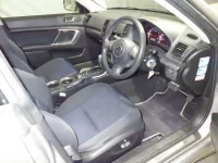 Subaru LEGACY лот № 2040 оценка 3.5  с аукциона в Японии 2