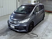 Honda FREED лот № 3001 оценка 3.5  с аукциона в Японии 3