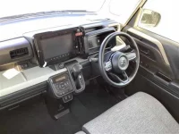 Suzuki SPACIA лот № 3004 оценка 6  с аукциона в Японии 2