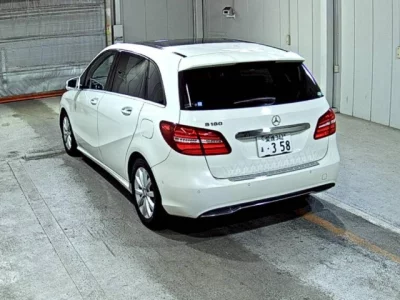 Mercedes-Benz B CLASS