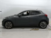 Mazda DEMIO лот № 90540 оценка 3  с аукциона в Японии 3