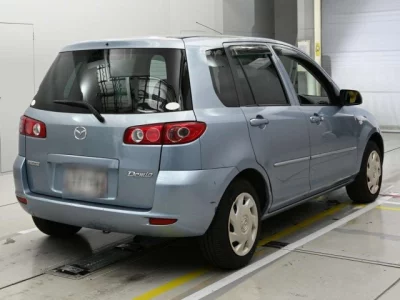Mazda DEMIO
