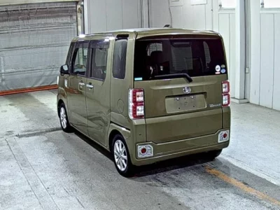 Daihatsu WAKE