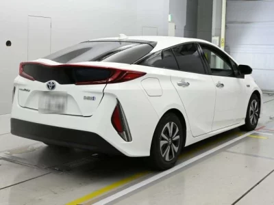 Toyota PRIUS PHV
