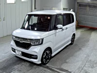 Honda N BOX лот № 3063 оценка 5  с аукциона в Японии 3