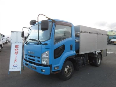 Isuzu FORWARD  с аукциона в Японии