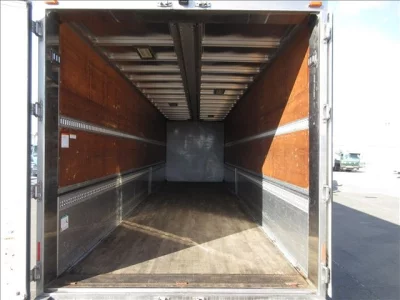 Isuzu TRUCK  с аукциона в Японии