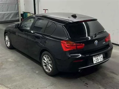 BMW 1-Series  с аукциона в Японии