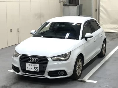 Audi A1  с аукциона в Японии