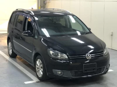 Volkswagen GOLF TOURAN