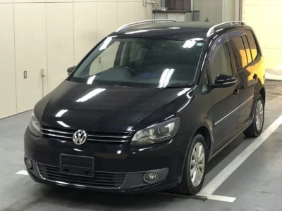 Volkswagen GOLF TOURAN