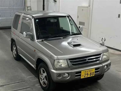 Mitsubishi PAJERO MINI