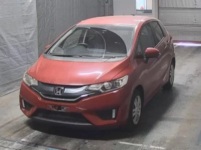 Honda FIT  с аукциона в Японии
