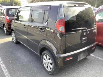 Suzuki MRWAGON