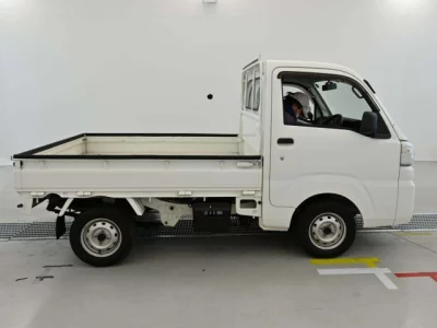 Subaru SAMBAR  с аукциона в Японии