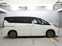 Nissan SERENA лот № 30504 оценка 4  с аукциона в Японии 2
