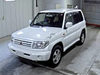 Mitsubishi PAJERO IO лот № 1127 оценка 4  с аукциона в Японии 3