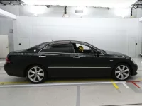 Toyota CROWN лот № 30524 оценка 4  с аукциона в Японии 2