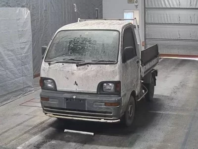 Mitsubishi MINICAB TRUCK