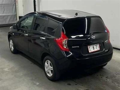 Nissan NOTE  с аукциона в Японии