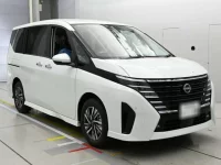 Nissan SERENA лот № 33531 оценка 5  с аукциона в Японии 4