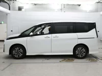 Nissan SERENA лот № 33531 оценка 5  с аукциона в Японии 3