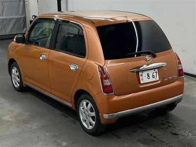 Daihatsu MIRA  с аукциона в Японии