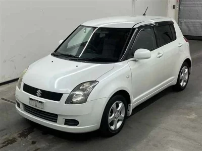 Suzuki SWIFT  с аукциона в Японии