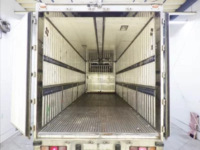 Isuzu TRUCK  с аукциона в Японии