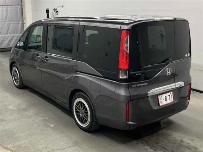 Honda STEP WAGON