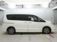 Nissan SERENA лот № 30616 оценка 4.5  с аукциона в Японии 2