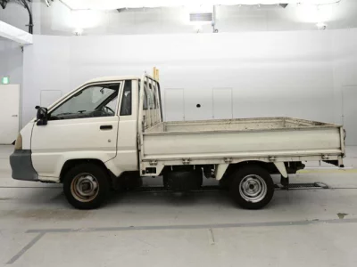 Toyota LITE ACE TRUCK