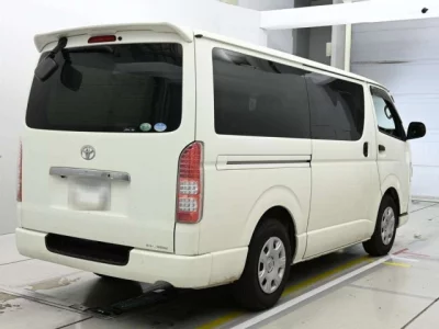 Toyota REGIUS ACE VAN