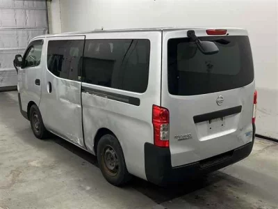 Nissan CARAVAN VAN  с аукциона в Японии