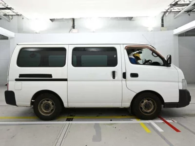 Nissan CARAVAN VAN