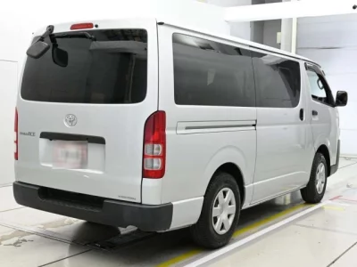 Toyota REGIUS ACE VAN