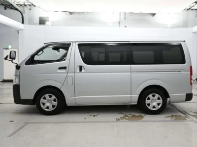 Toyota REGIUS ACE VAN