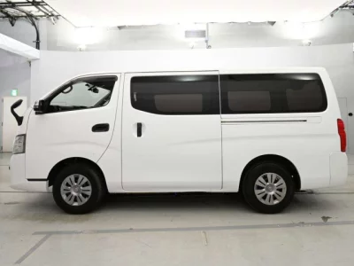 Nissan CARAVAN VAN  с аукциона в Японии