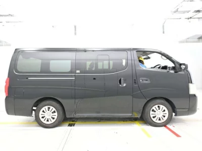 Nissan CARAVAN VAN